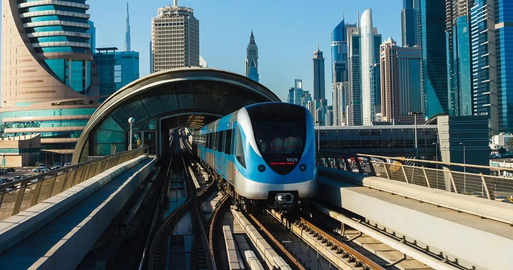 Quiet Partition Room In Tecom Barsha Heights Dubai Homestay